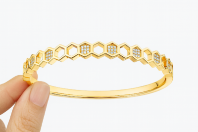 Golden Honeycomb Elegance Bangle